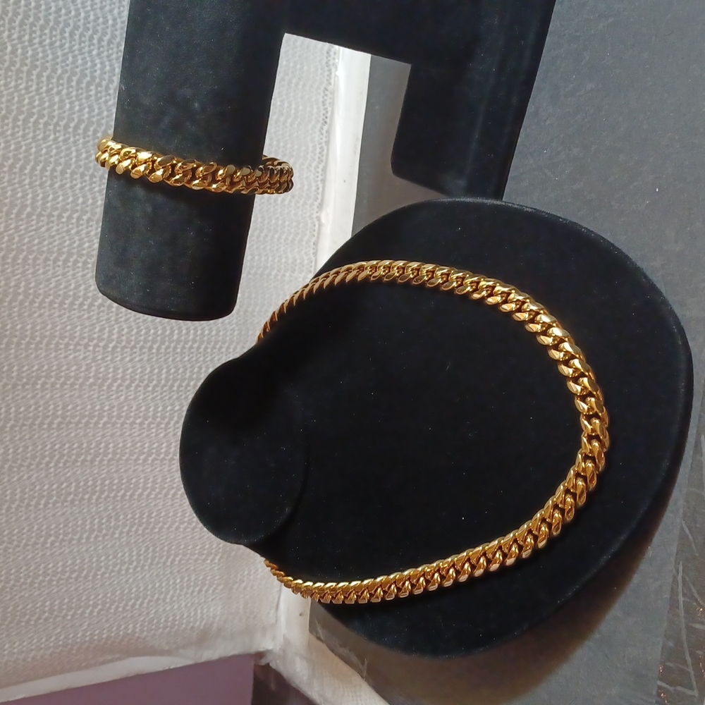 The Gold Gods Miami Cuban Link 18k gp